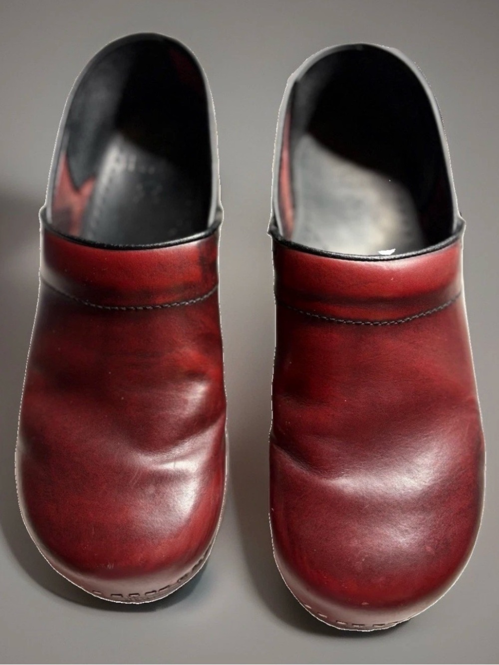 DANSKO MAROON LEATHER CLOG SLIP ON SZ 42, Dark Red/Maroon